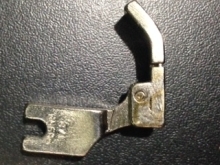 Лапка для канта металл P69RH 1/8 правостороняя Лапка для канта металл P69RH 1/8 правостороняя