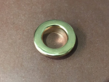 Блочка (люверс) нержавейка плоский 11мм №26 (1000шт) золото Блочка (люверс) нержавейка плоский 11мм №26 (1000шт) золото