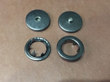 Кнопка металлическая плоская нержавейка 17мм темный никель беби Кнопка металлическая плоская нержавейка 17мм темный никель беби