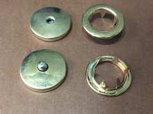 Кнопка металлическая плоская нержавейка 17мм золото беби Кнопка металлическая плоская нержавейка 17мм золото беби