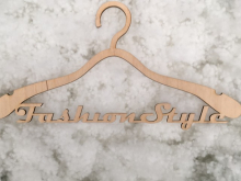 Плечики для одежды с логотипом Fashion фанера 6мм Плечики для одежды с логотипом Fashion фанера 6мм