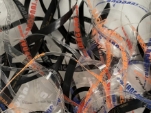 Лента силиконовая с логотипом (1000 метров) Лента силиконовая с логотипом (1000 метров)