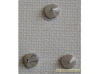 Шип №8 средний острый 7мм никель (2500шт) Шип №8 средний острый 7мм никель (2500шт)