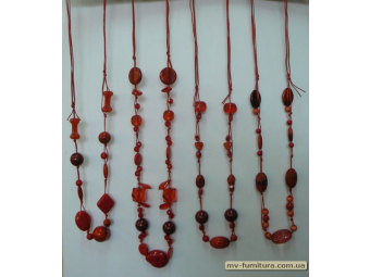 Бусы веревка №103 ЭКС пластмасса+стекло красный Бусы веревка №103 ЭКС пластмасса+стекло красный