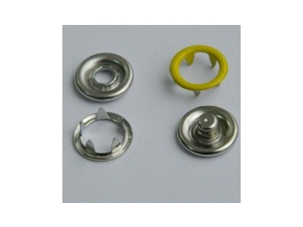 Кнопка трикотажная беби кольцо (bebi) (1440шт) №110 ярко желтый Кнопка трикотажная беби кольцо (bebi) (1440шт) №110 ярко желтый