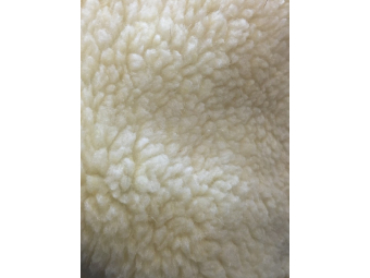 Мех искуственный ПШ барашек молочный (1 метр) Мех искуственный ПШ барашек молочный (1 метр)