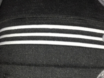 Резинка манжетная флаг черная 3 белых полосы 13см (7,5см) Резинка манжетная флаг черная 3 белых полосы 13см (7,5см)