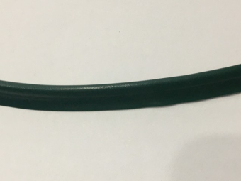 Кедр (кант для сумок) 100м зеленый темный Кедр (кант для сумок) 100м зеленый темный