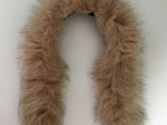 Опушка наутральный мех песец 70см бежевый светлый Опушка наутральный мех песец 70см бежевый светлый