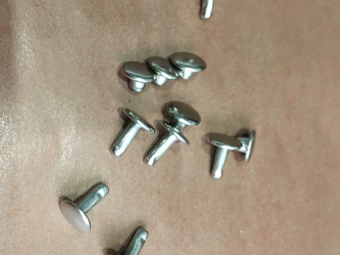 Холитен №7х7 двухсторонний (5000шт) серебро Холитен №7х7 двухсторонний (5000шт) серебро