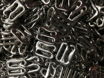 Крючек металлический литой 10мм (1000шт) Крючек металлический литой 10мм (1000шт)