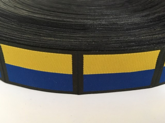 Этикетка тканная жакардовая 3см флаг сине желтый (2000шт) Этикетка тканная жакардовая 3см флаг сине желтый (2000шт)